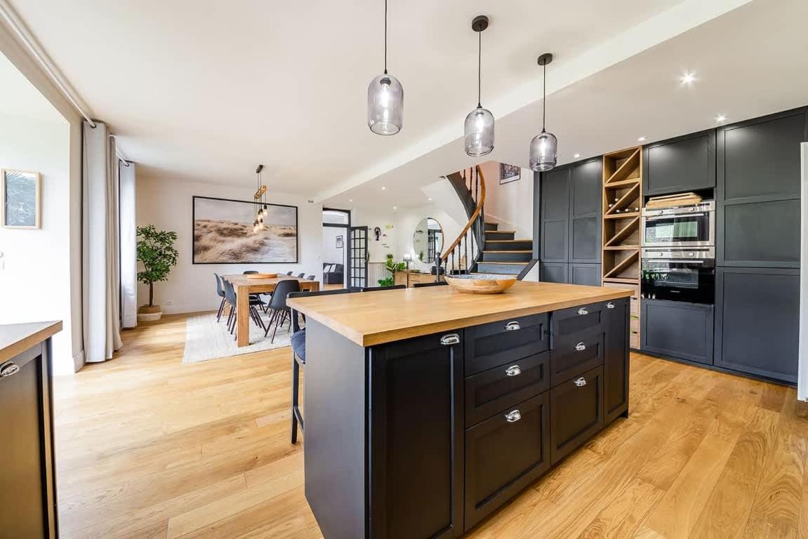 Clos Hily - Maison D'Exception A Dinard - 10 Pers Екстер'єр фото